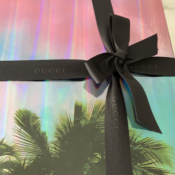 Extra Large Authentic GUCCI Empty Box with Ribbon - Picture 5 of 8